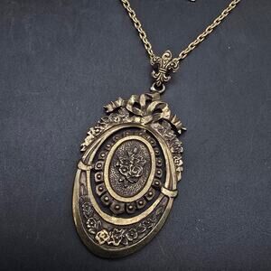 Victorian Revival Pendant Necklace Bronze Tone Vintage Costume Jewelry